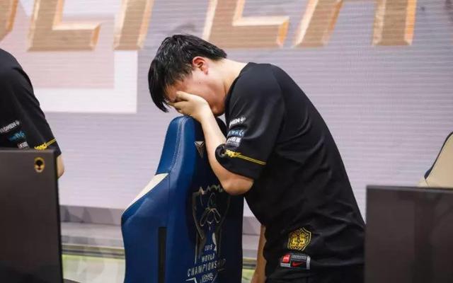 RNG最新爆料大揭秘，战队动态、各方观点碰撞！