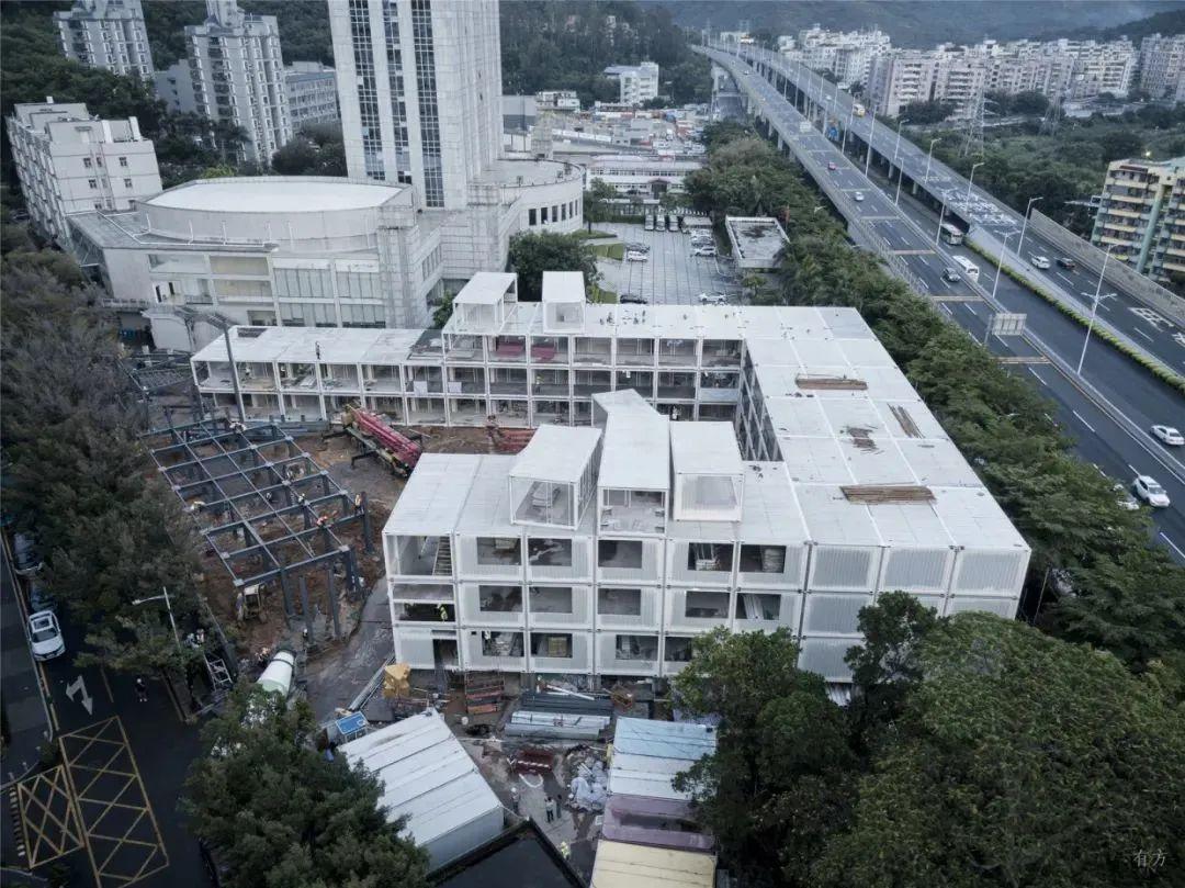 深圳特色小店探索之旅，小巷中的隐藏宝藏之最新深圳学校篇