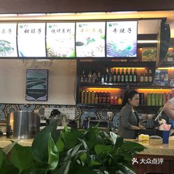 流感最新动态与巷弄深处的特色小店揭秘