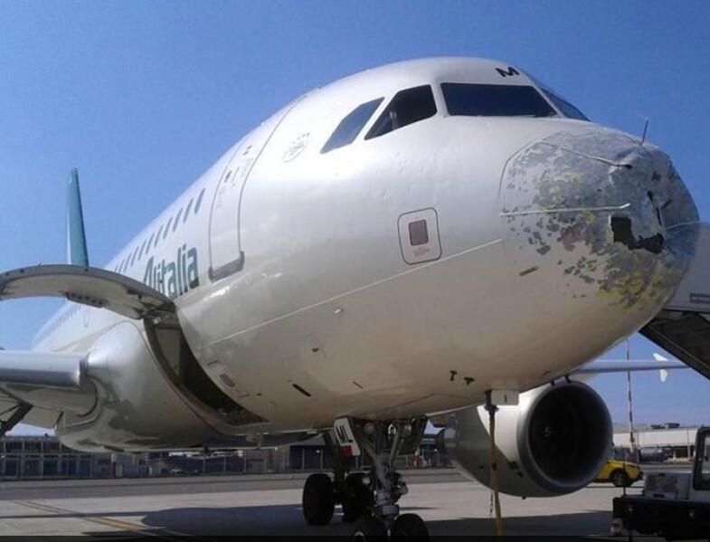 波兰航班，时空航线的传奇之旅