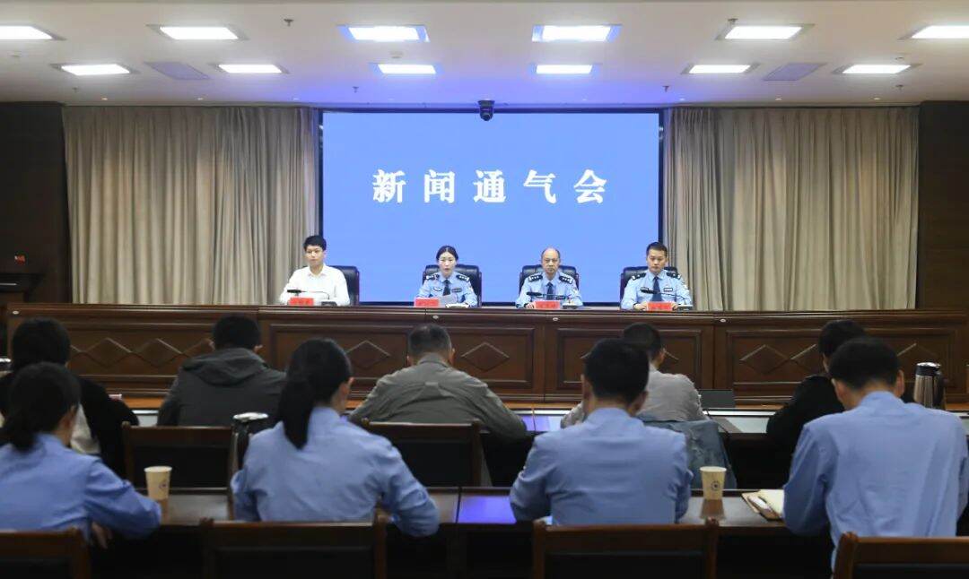 界首最新时事聚焦，多元观点，解读新闻热点