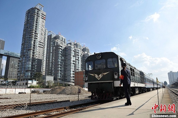 最新铁路交通图，探索铁路情怀与美食秘境之旅