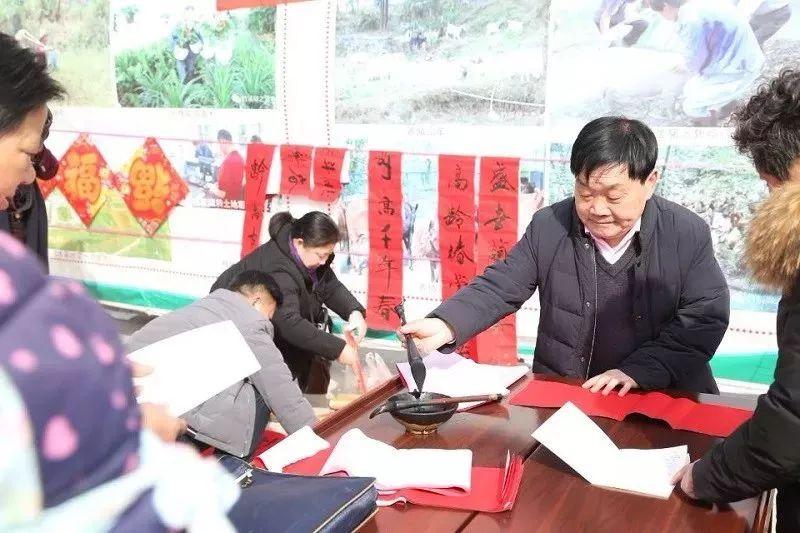 竹溪资讯速递，学习变化的力量，成就自信与成功之路