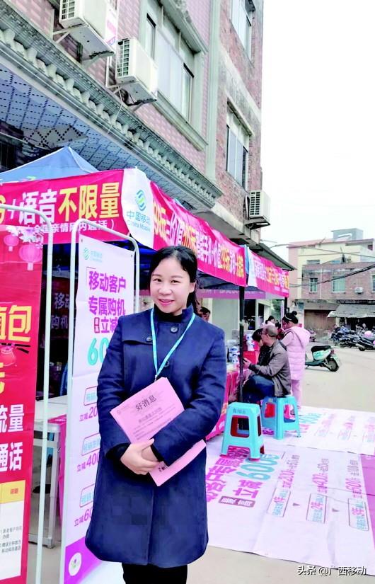 赵静，演员风采的变迁，自信与成就的力量展现的照片集