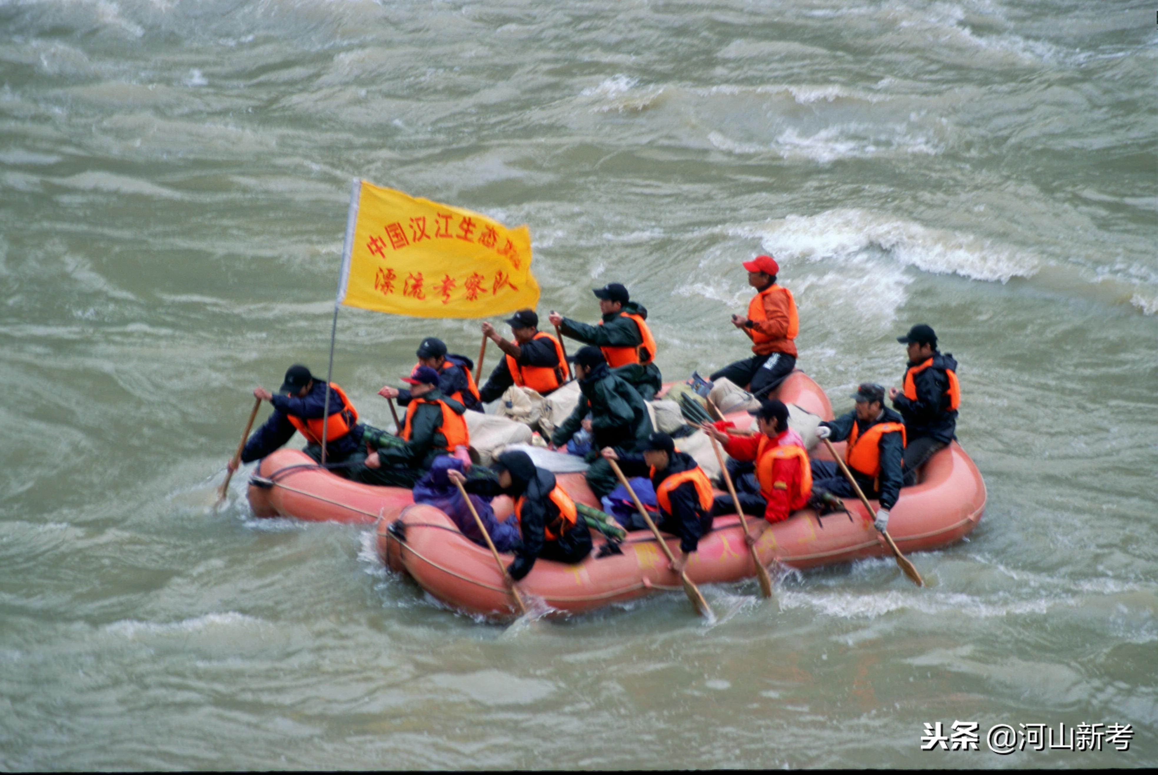 动漫之旅，自然美景的探险，寻找内心的平和与宁静