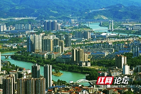 湖南怀化最新资讯视频，城市动态与发展热点一网打尽