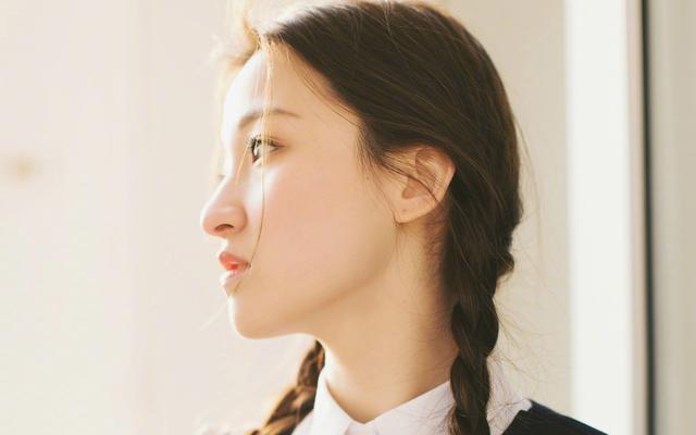 多维度视角下的水瓶座明星探讨与盘点