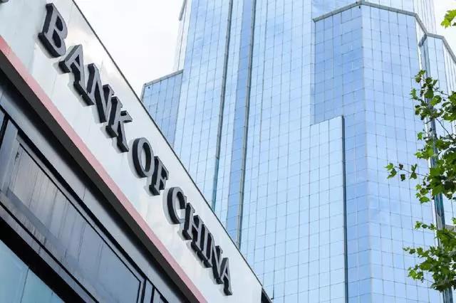 青岛银行股票行情深度解析，小巷金融风景与特色小店的奇遇故事