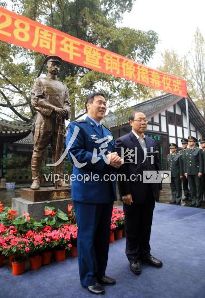 朱和平将军与孩子们的欢乐时光最新日常故事揭秘