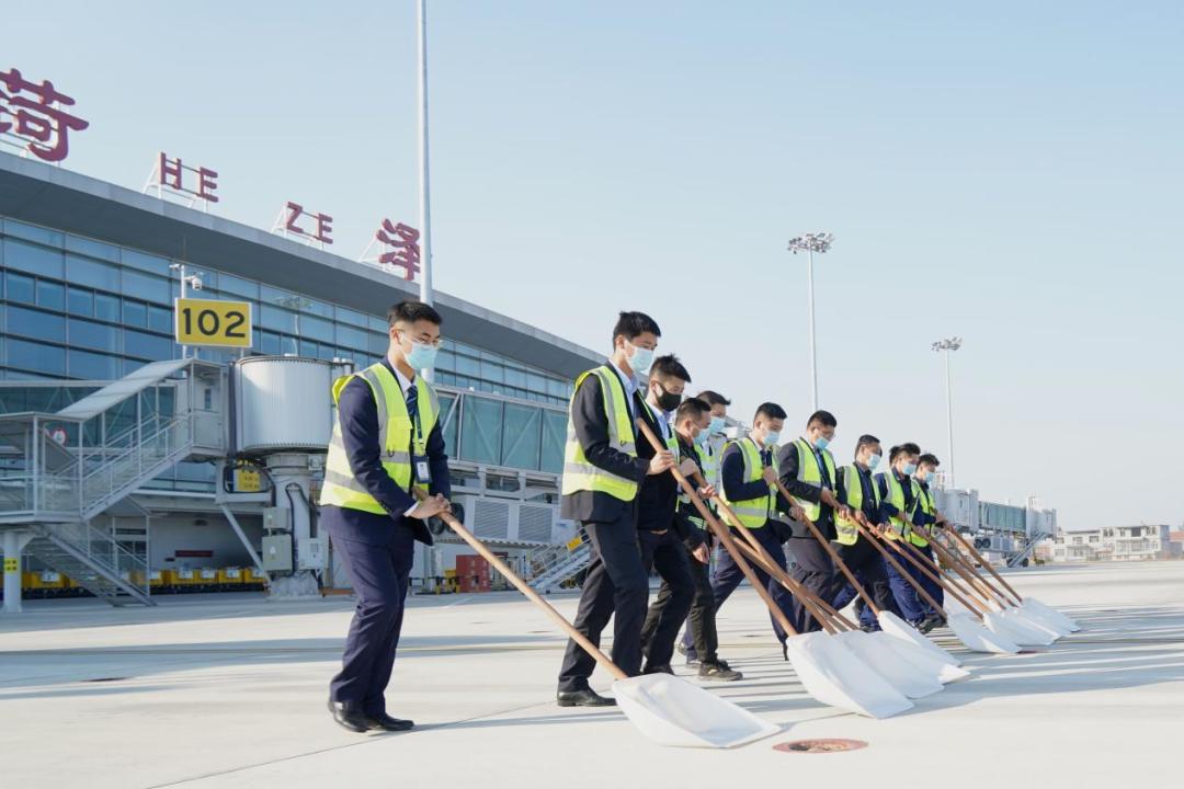 菏泽机场建设最新动态，启程自然之旅，探索内心平静的奇妙旅程