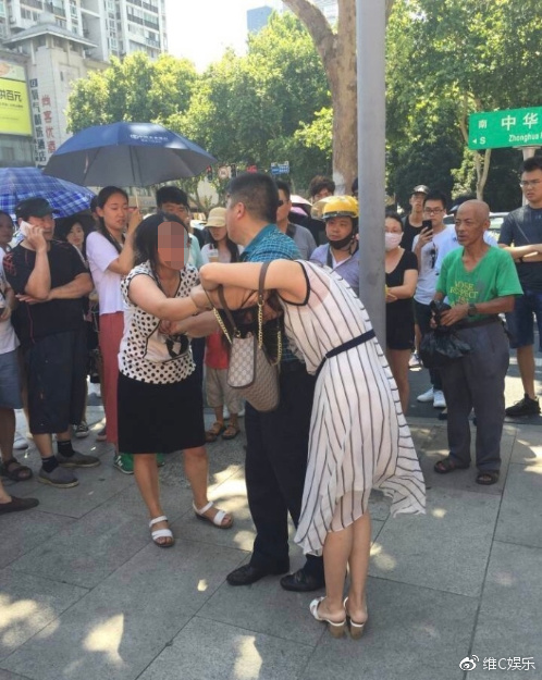 最新打小三高清视频，社会现象、情感纠葛与法律边界的深度探讨