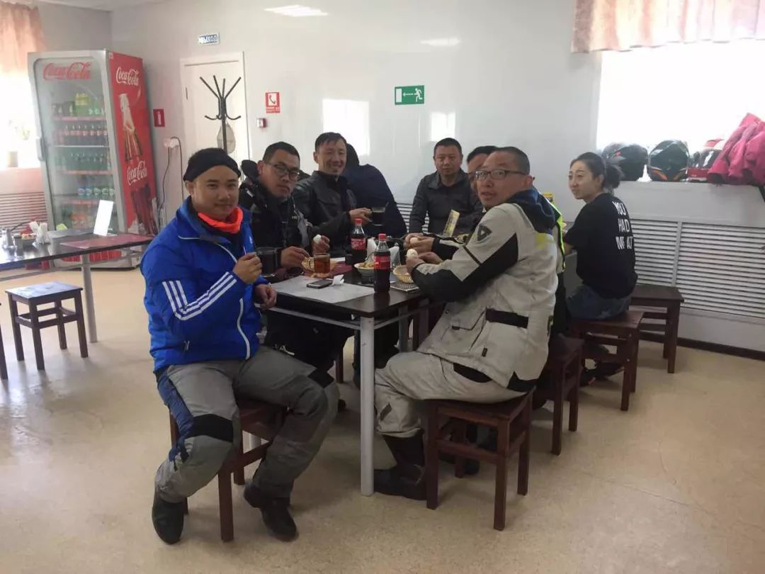 缪瑞林最新动态揭秘，日常温馨与友谊之爱的瞬间